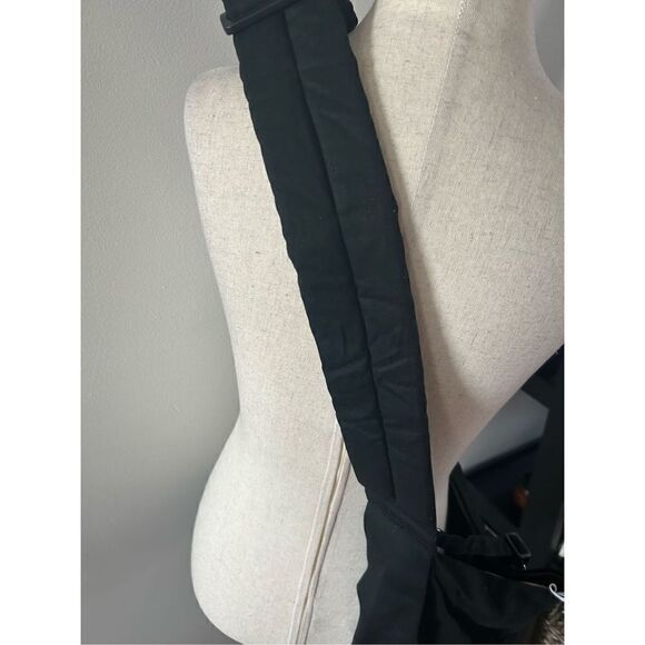 Slowton black Dog Pet Sling Backpack - Picture 6 of 8